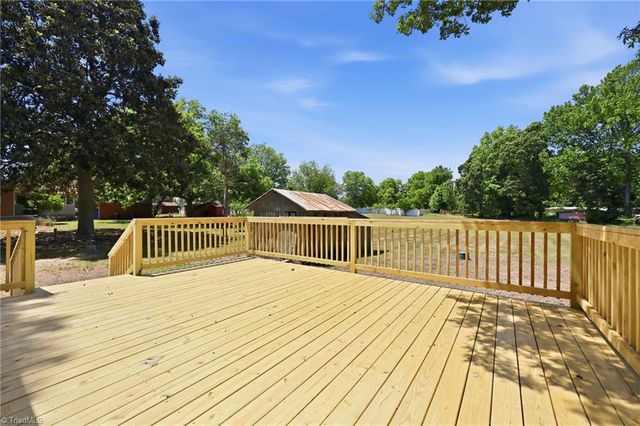 119 Donvic Drive, High Point, NC 27262