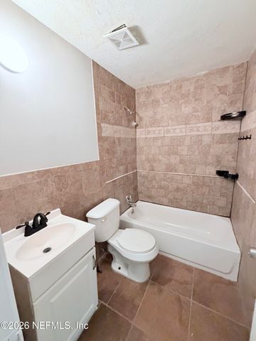 1457 DETROIT Street, Jacksonville, FL 32254