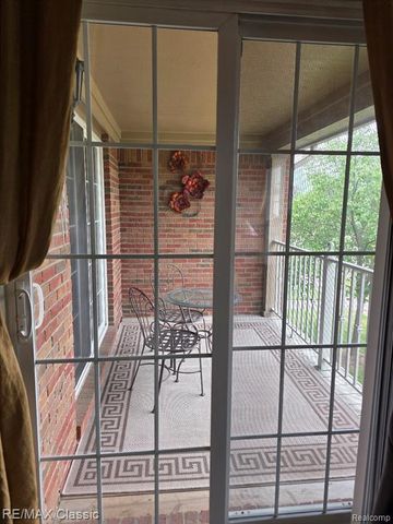 3391 Tremonte Circle Suite 100, Rochester, MI 48306