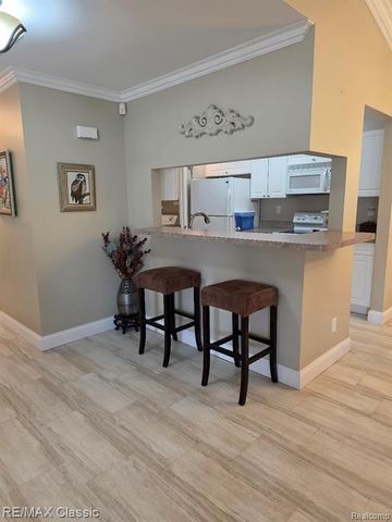 3391 Tremonte Circle Suite 100, Rochester, MI 48306