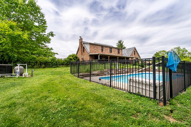 5205 Rabbit Hash Road, Union, KY 41091