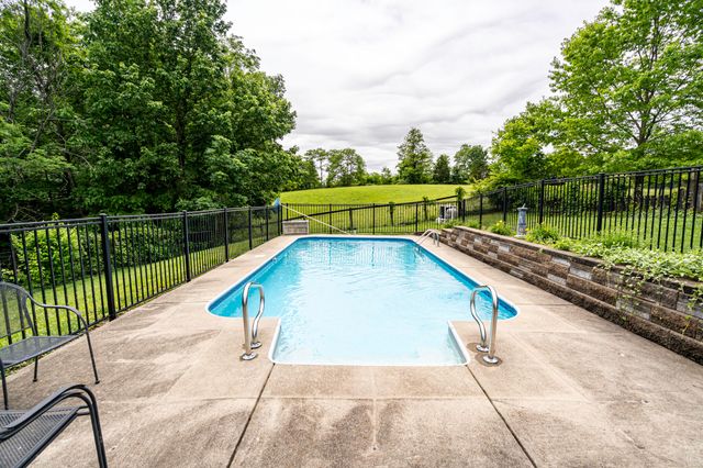 5205 Rabbit Hash Road, Union, KY 41091