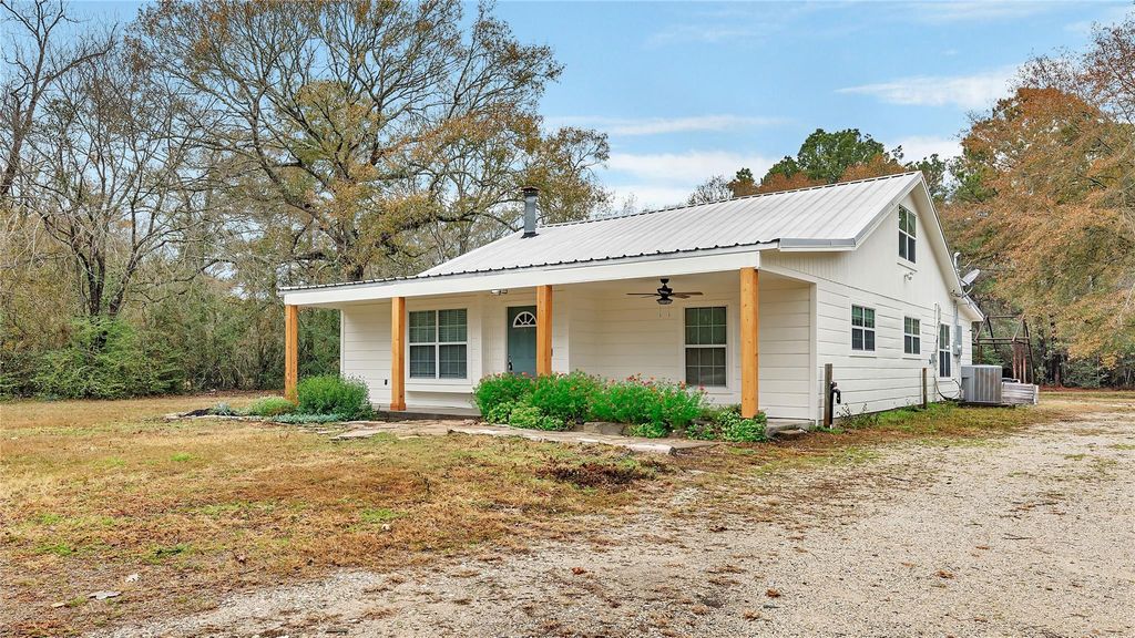 11493 Magnolia Bend Drive, Conroe, TX 77302