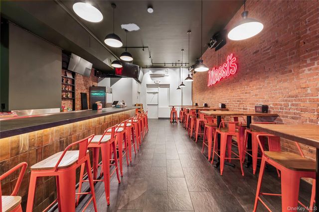 2909 Broadway, Astoria, NY 11106
