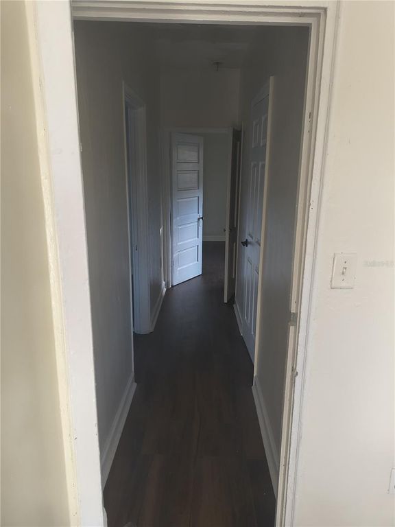 Image 12 of property listing at 1406 GREENWOOD STREET, Orlando, FL 32801