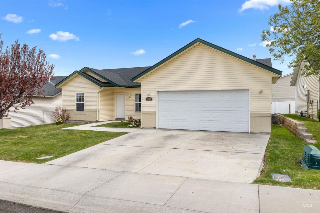 1597 Vista Dr., Twin Falls, ID 83301