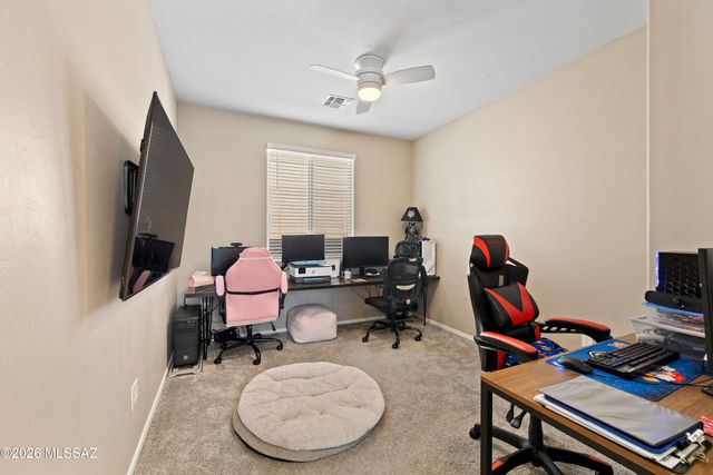 6575 E Via Arroyo Largo, Tucson, AZ 85756