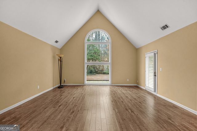 1460 Silver Hill Road, Stone Mountain, GA 30087