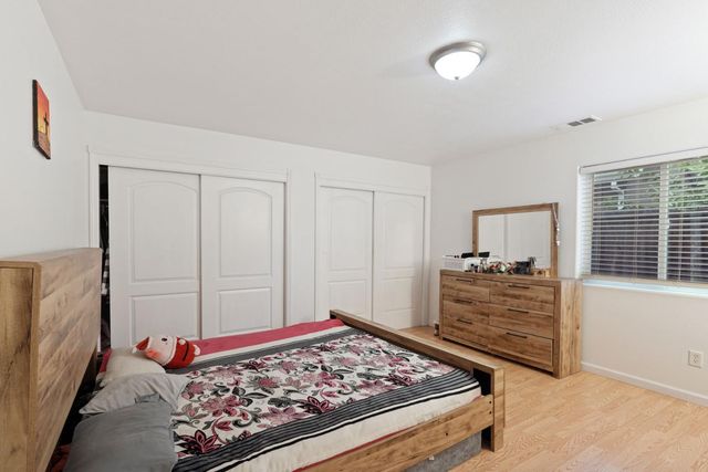 336 E Locust St, Lodi, CA 95240