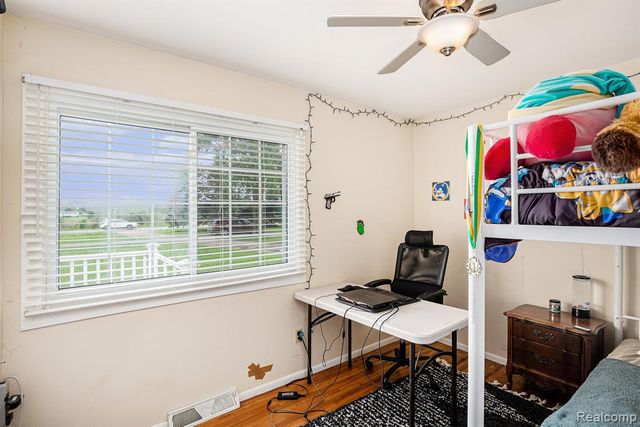 11508 Grand Blanc Road, Gaines, MI 48436