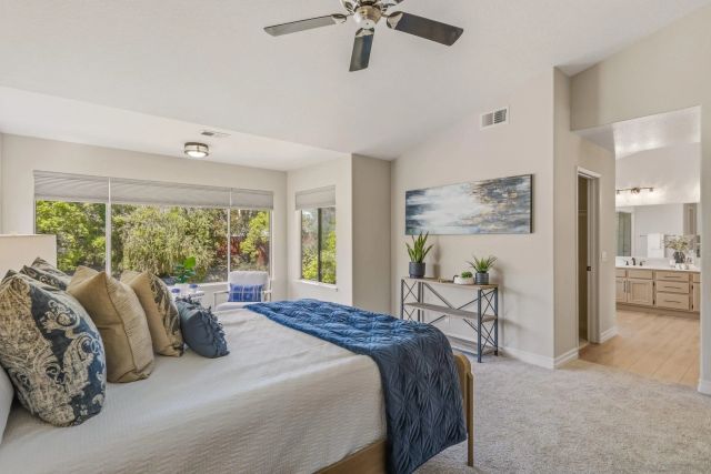 7304 Celata, San Diego, CA 92129