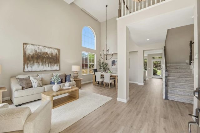 7304 Celata, San Diego, CA 92129