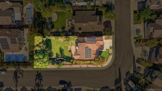 7304 Celata, San Diego, CA 92129
