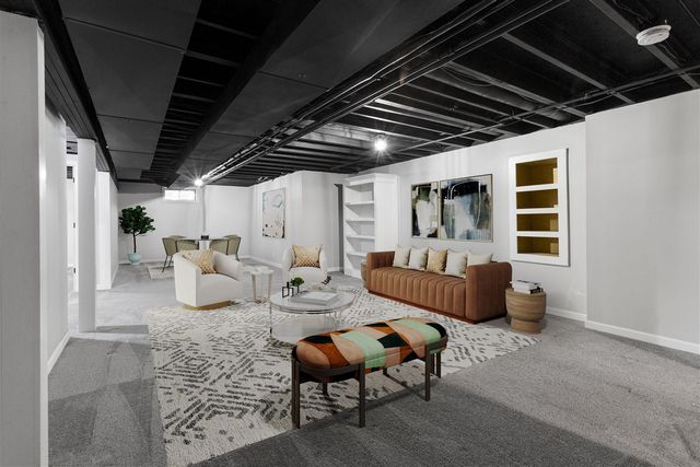 1701 J W Way, Saint Joseph, MI 49085