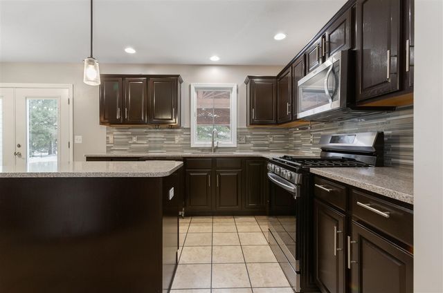 1701 J W Way, Saint Joseph, MI 49085