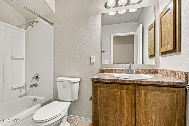 716 HC Gilbert Minjares Drive A, Socorro, TX 79927