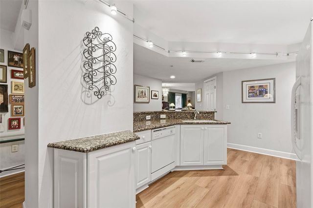 426 BOUCHELLE DRIVE 301, New Smyrna Beach, FL 32169