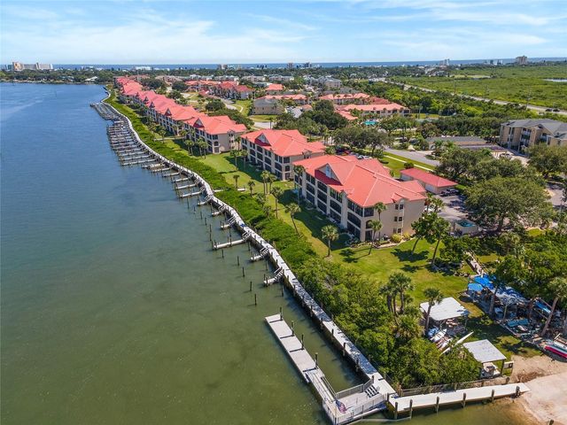 426 BOUCHELLE DRIVE 301, New Smyrna Beach, FL 32169