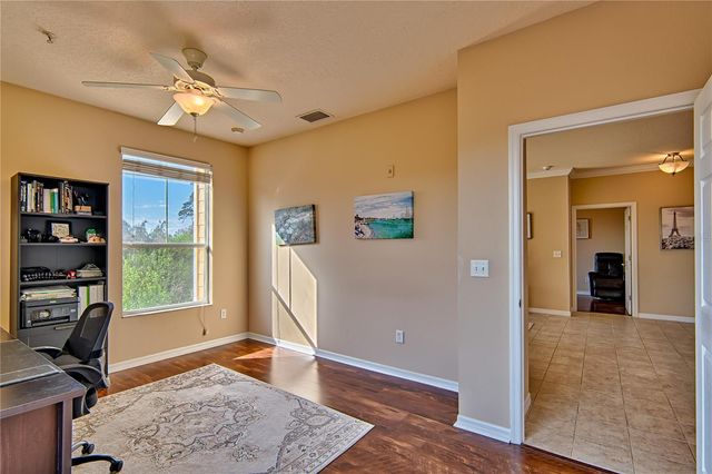 1185 SW 9TH ROAD 402, Gainesville, FL 32601