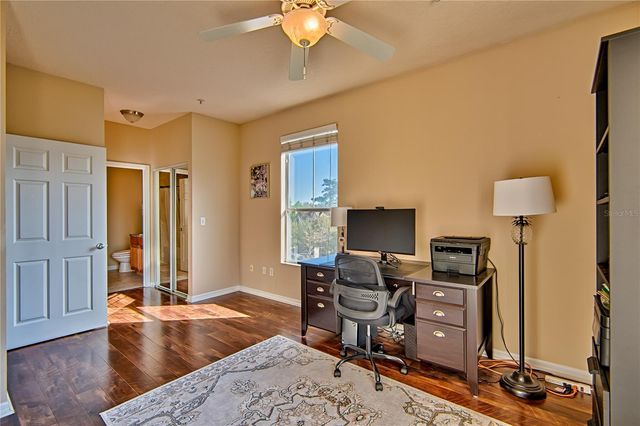 1185 SW 9TH ROAD 402, Gainesville, FL 32601