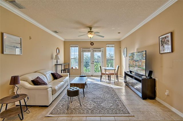 1185 SW 9TH ROAD 402, Gainesville, FL 32601