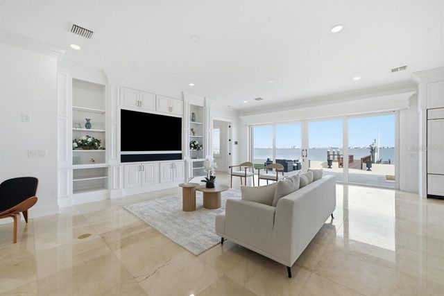504 55 TH AVENUE, St Pete Beach, FL 33706