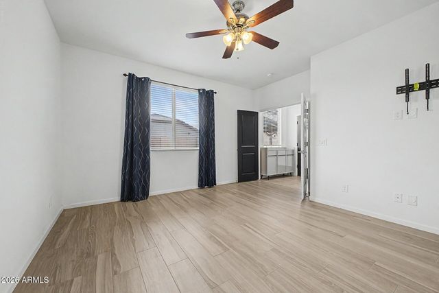 12431 W State Avenue, Glendale, AZ 85307