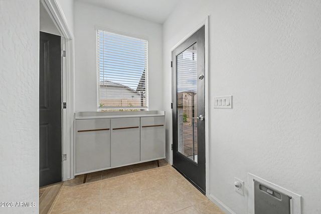 12431 W State Avenue, Glendale, AZ 85307