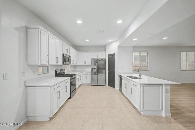 12431 W State Avenue, Glendale, AZ 85307