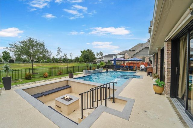 13526 Wedgewood Thicket Way, Cypress, TX 77429