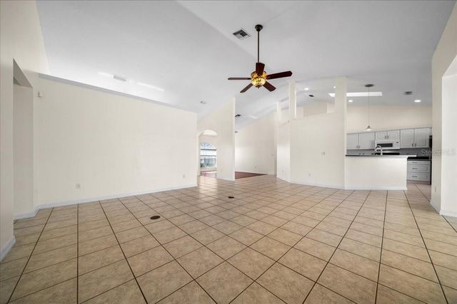 5625 SW 85TH PLACE, Ocala, FL 34476