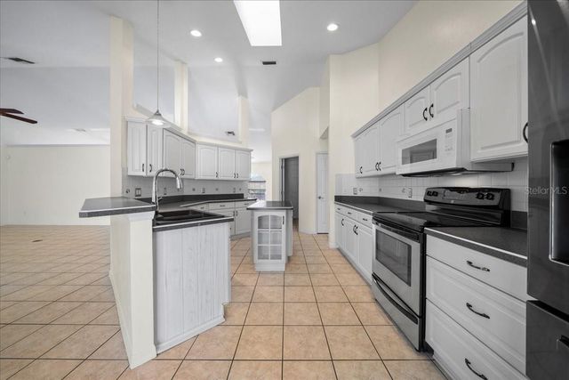 5625 SW 85TH PLACE, Ocala, FL 34476