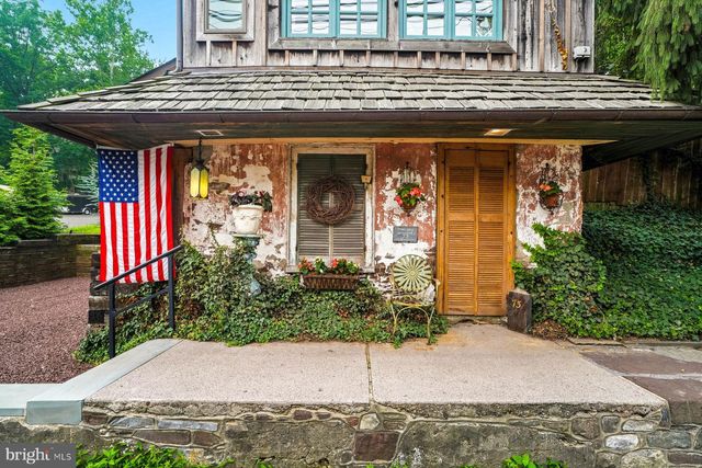 73 W MECHANIC ST, New Hope, PA 18938