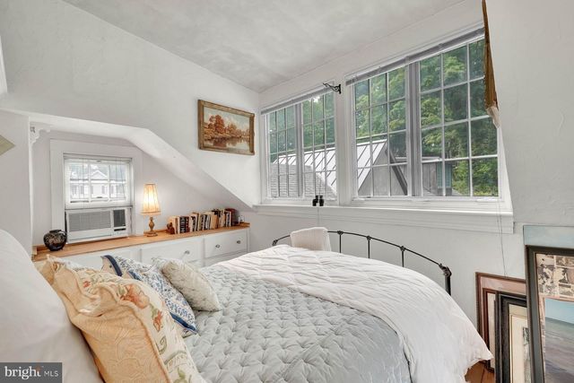73 W MECHANIC ST, New Hope, PA 18938