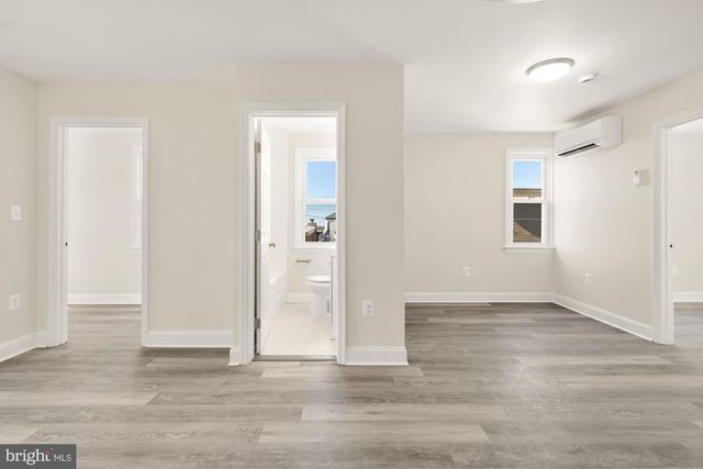 321 CRITTENDEN ST NW, Washington, DC 20011
