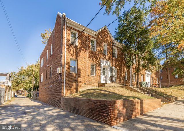 321 CRITTENDEN ST NW, Washington, DC 20011