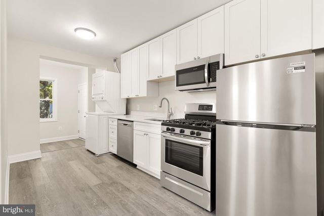 321 CRITTENDEN ST NW, Washington, DC 20011
