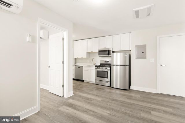 321 CRITTENDEN ST NW, Washington, DC 20011