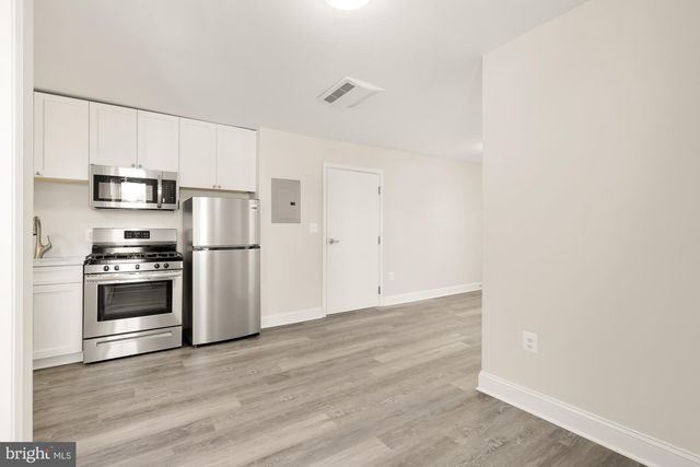 321 CRITTENDEN ST NW, Washington, DC 20011