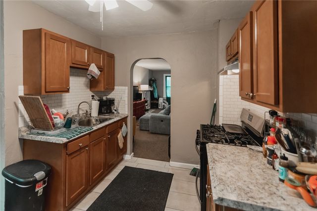 28 Lodge Street, Overbrook, PA 15227