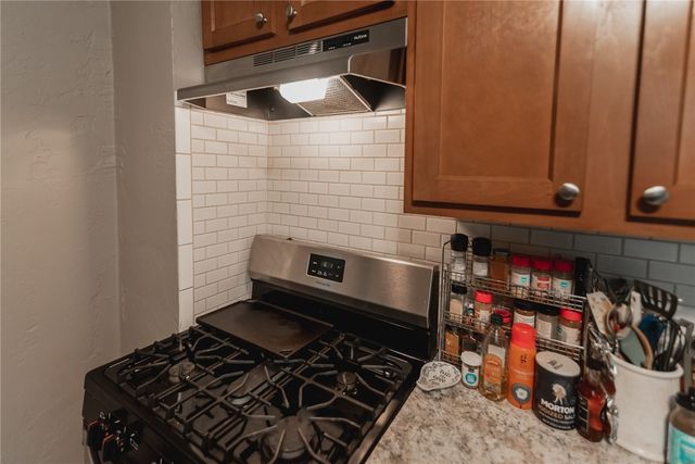 28 Lodge Street, Overbrook, PA 15227