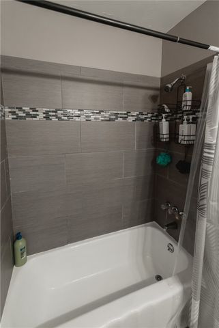 28 Lodge Street, Overbrook, PA 15227