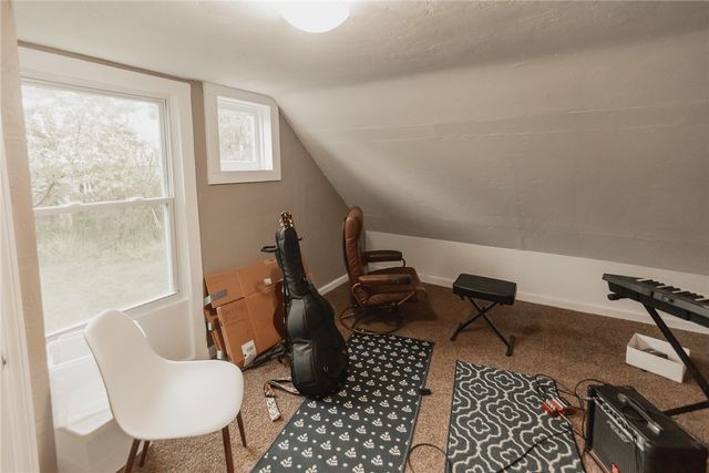 28 Lodge Street, Overbrook, PA 15227