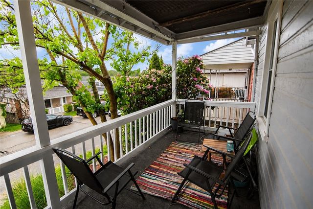 28 Lodge Street, Overbrook, PA 15227