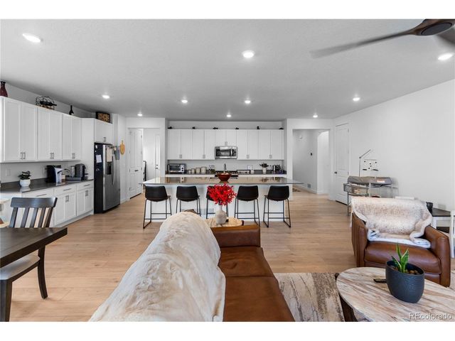 39759 Yorktown Ter, Elizabeth, CO 80107