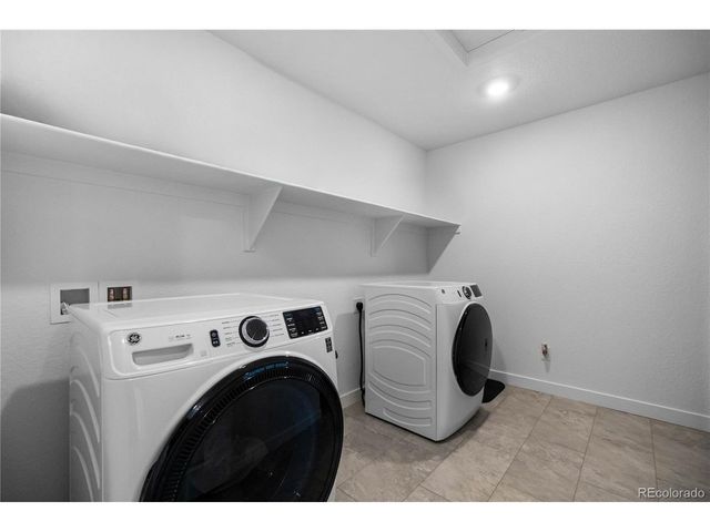 39759 Yorktown Ter, Elizabeth, CO 80107