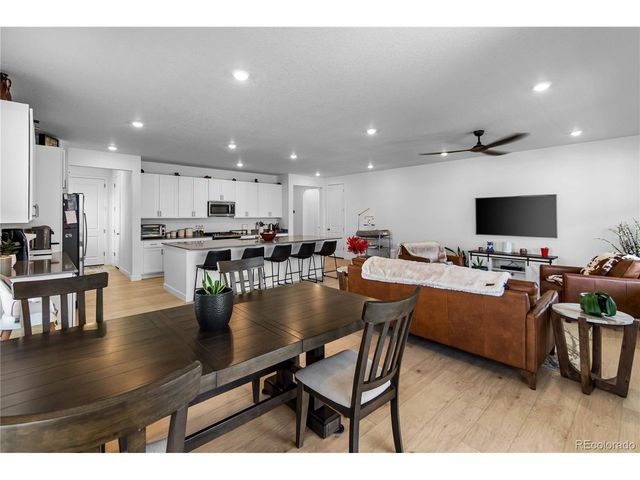 39759 Yorktown Ter, Elizabeth, CO 80107