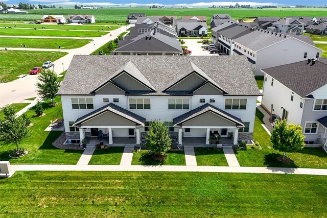 2494 Roycroft Dr., Marion, IA 52302