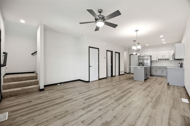 2494 Roycroft Dr., Marion, IA 52302