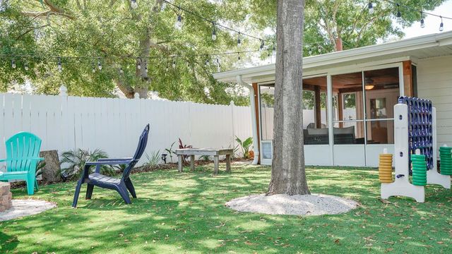 6445 2ND AVENUE S, St Petersburg, FL 33707